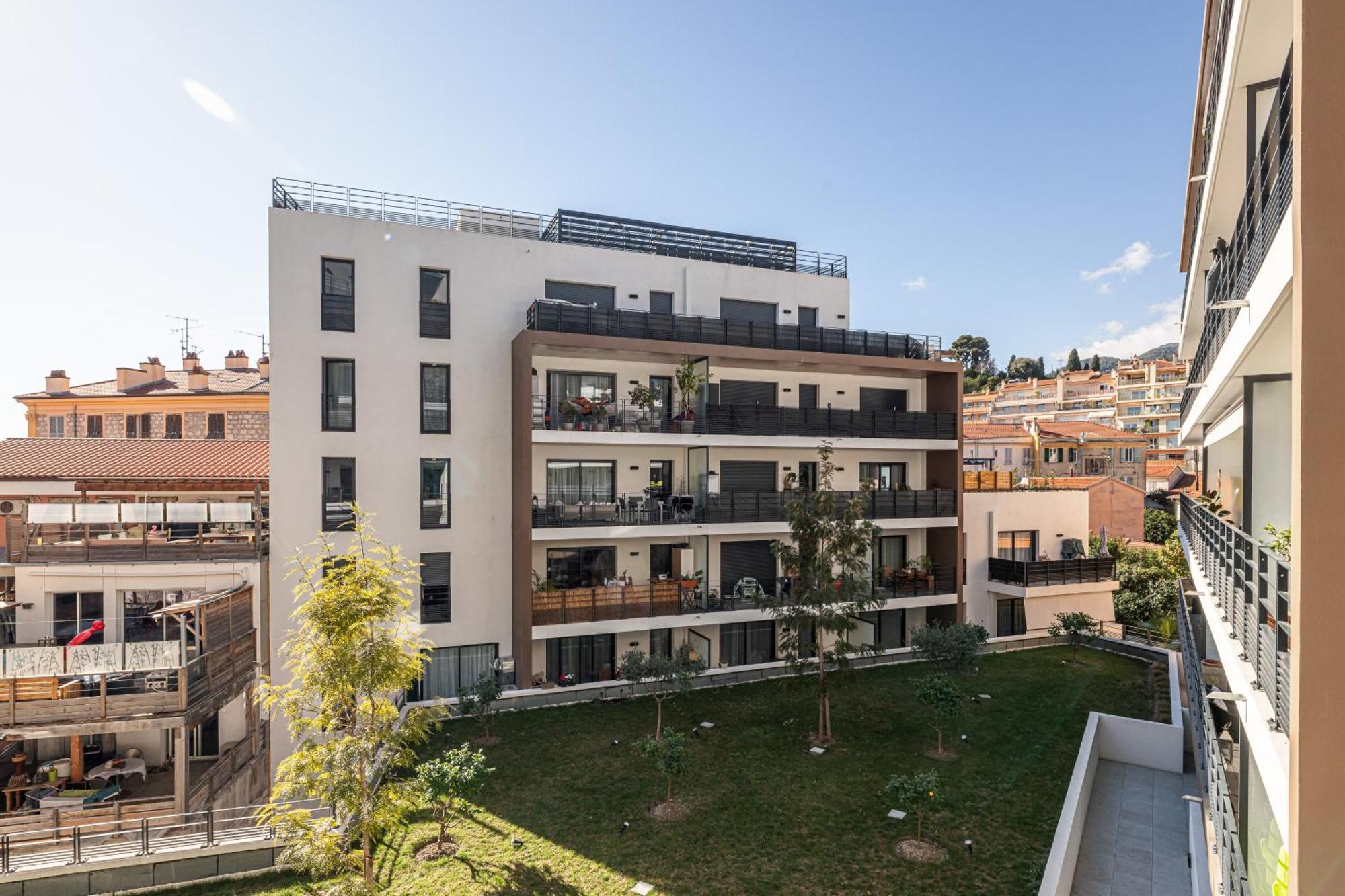 Queen Riviera : Climatisation, Parking, Terrasse Menton Exterior photo